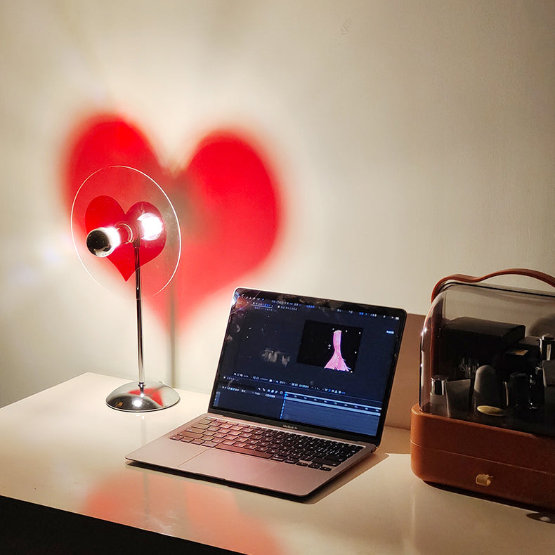Genopladelig LED Bordlampe med Metal Skærm og Touch-Kontrol