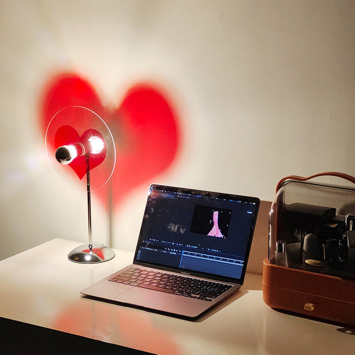 Genopladelig LED Bordlampe med Metal Skærm og Touch-Kontrol