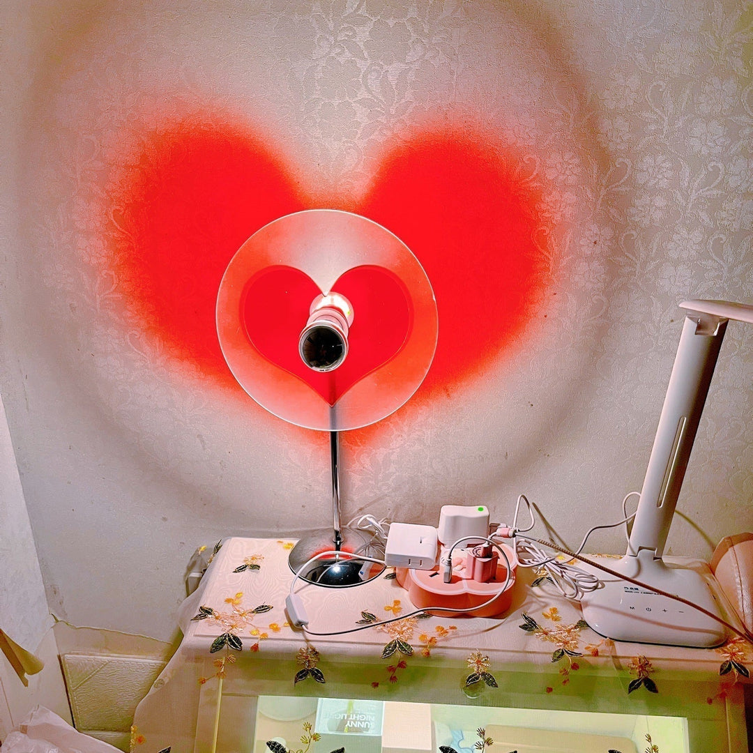 Genopladelig LED Bordlampe med Metal Skærm og Touch-Kontrol