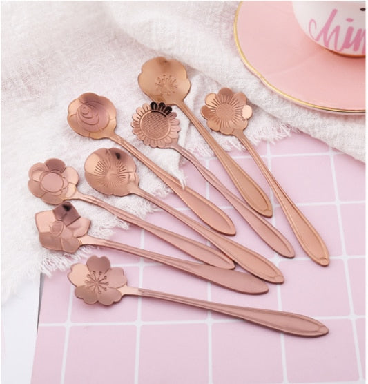 Teaspoons i Rustfrit Stål med Blomstermotiv - 8 Stykker