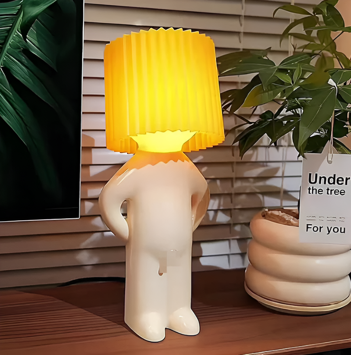 LED Bordlampe med Skørt Design og Energivenlig Funktionalitet