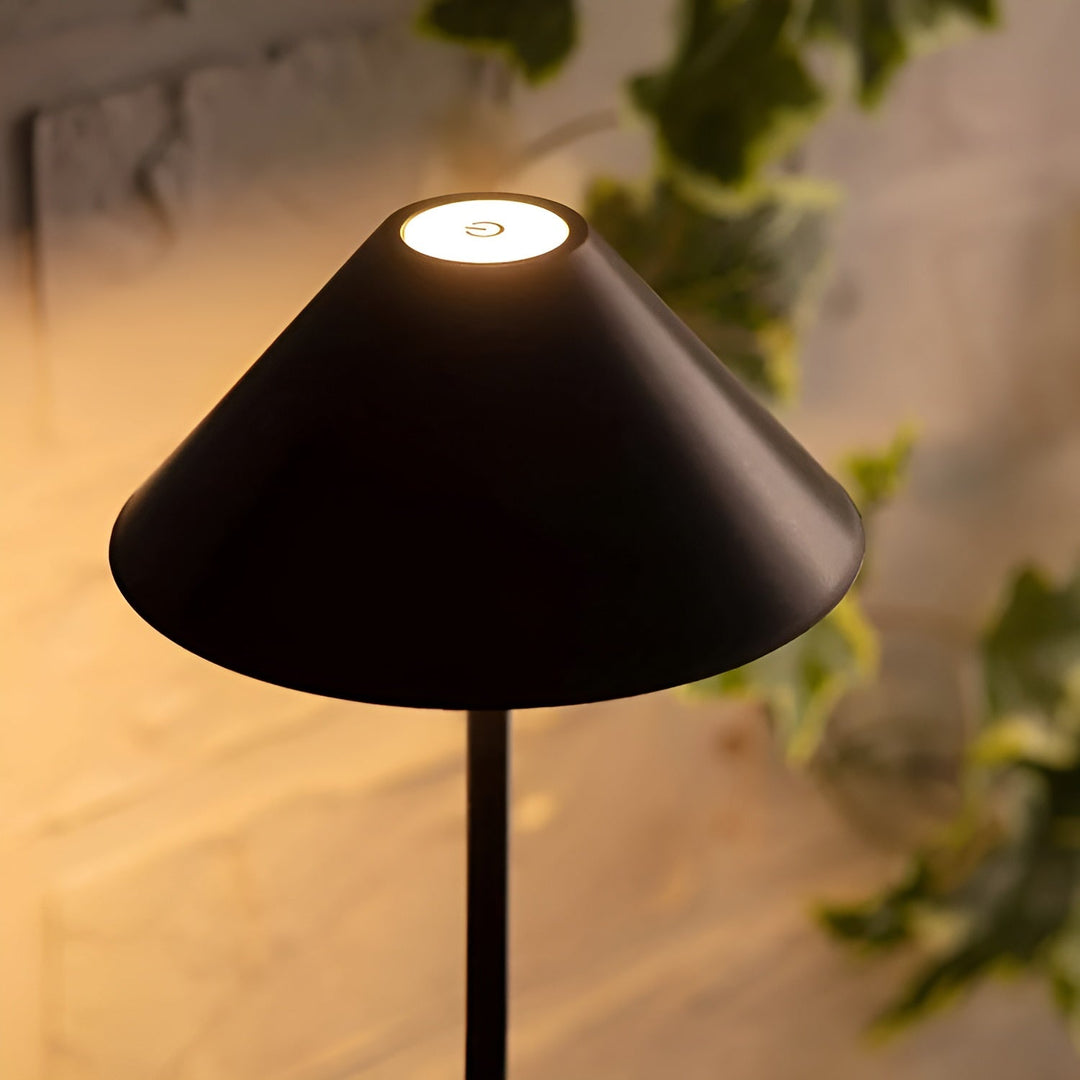 Dæmpbar Kegleformet LED Bordlampe med Touch-Kontrol