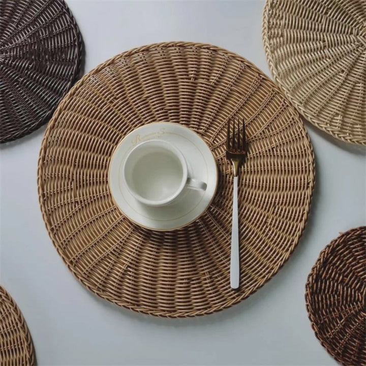 Runde Rattan Bordskånere med Termoisolering og Skridsikker Design