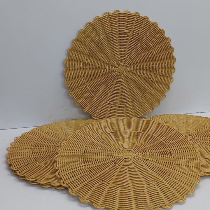 Runde Rattan Bordskånere med Termoisolering og Skridsikker Design