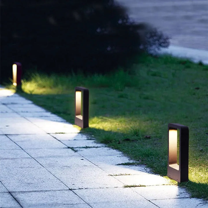 Justerbar Aluminium Gulvlampe med LED Belysning