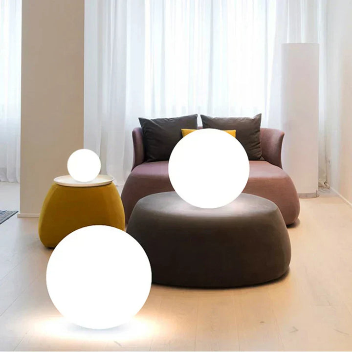 Genopladelig Vandtæt LED Gulvlampe med Fjernbetjening og 16 Farver