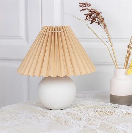 Vintage Bordlampe med Foldbar Skærm i Metal