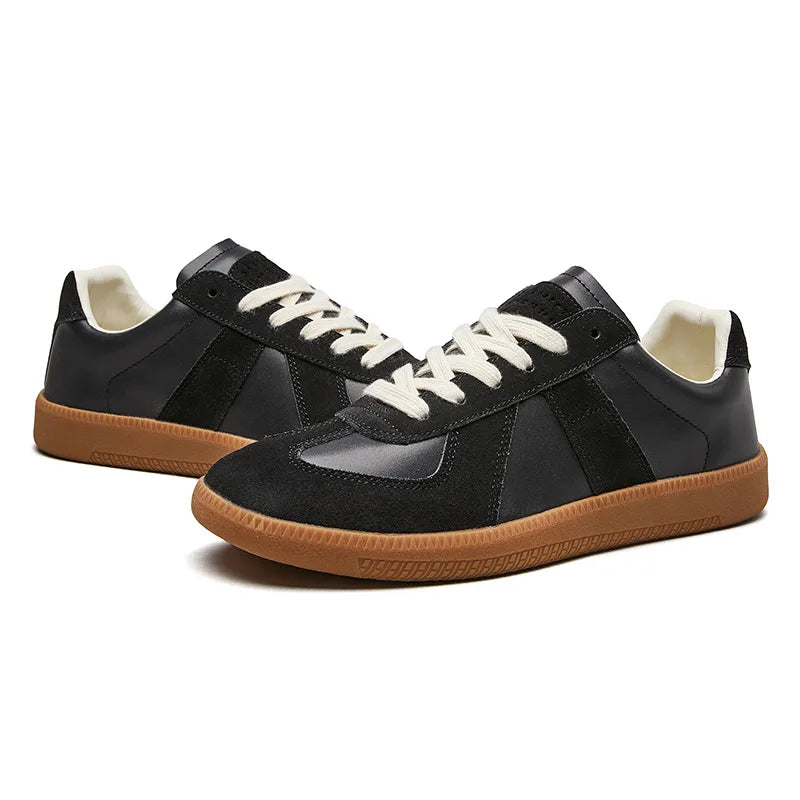 Snøresneakers med skridsikker sål og komfortabel pasform