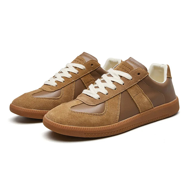 Snøresneakers med skridsikker sål og komfortabel pasform