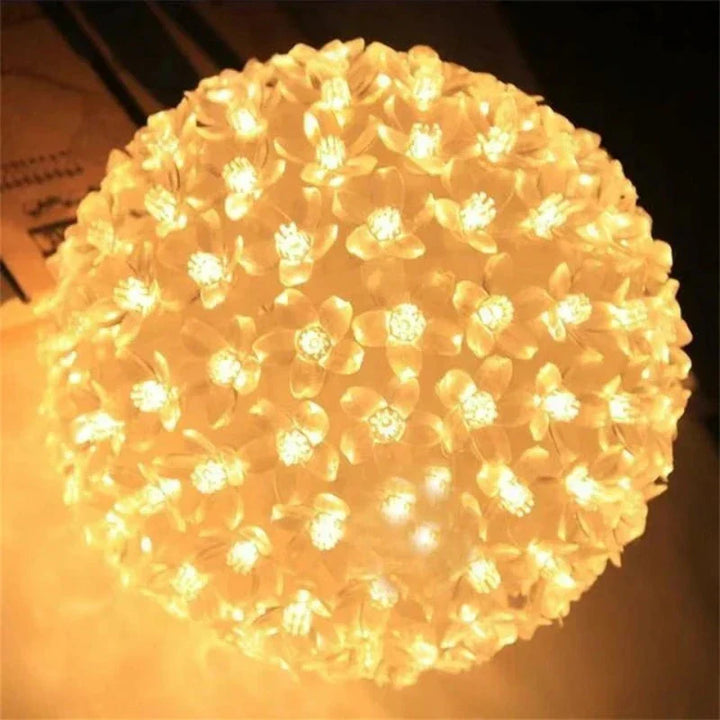 Moderne LED Kuglelampe med Blød Glød i Plastik