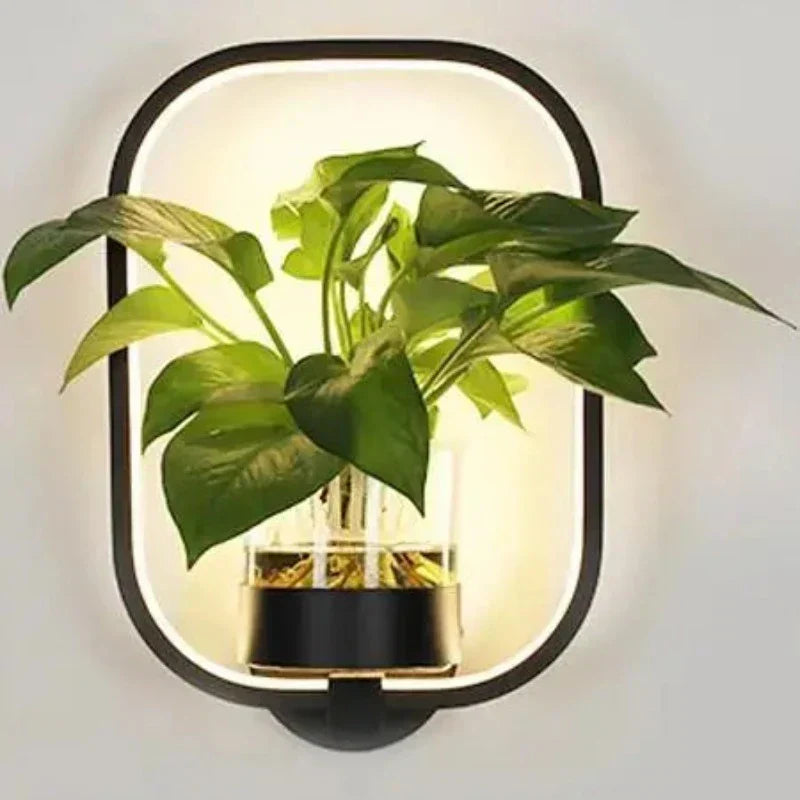 Moderne Væglampe i Jern og Glas med Plante Design