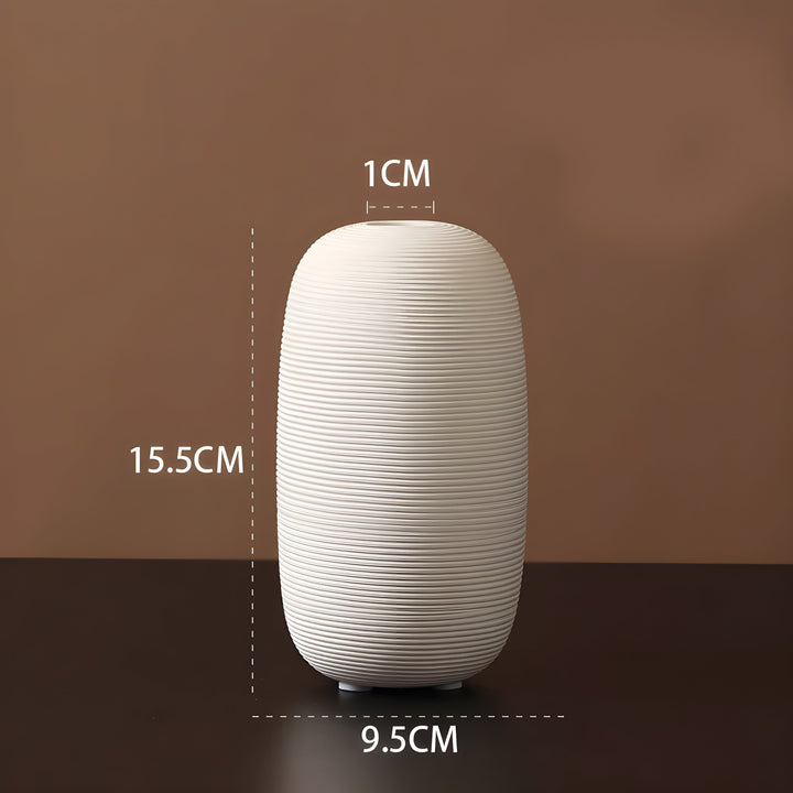 Minimalistisk Håndlavet Keramisk Vase i Sort-hvidt Design