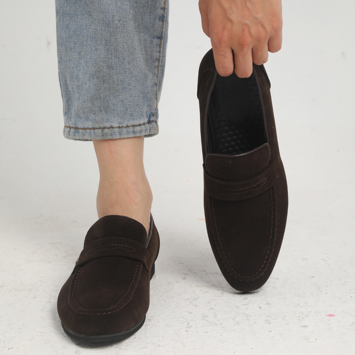 Penny-loafer i ruskindseffekt med ergonomisk indersål