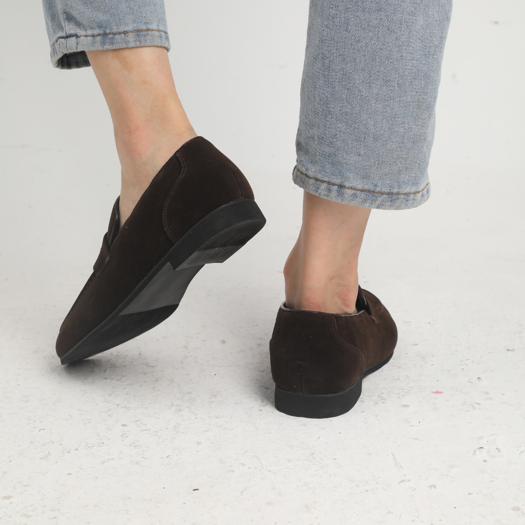 Penny-loafer i ruskindseffekt med ergonomisk indersål