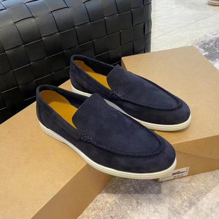 Loafers til mænd med flad sål og slip-on design