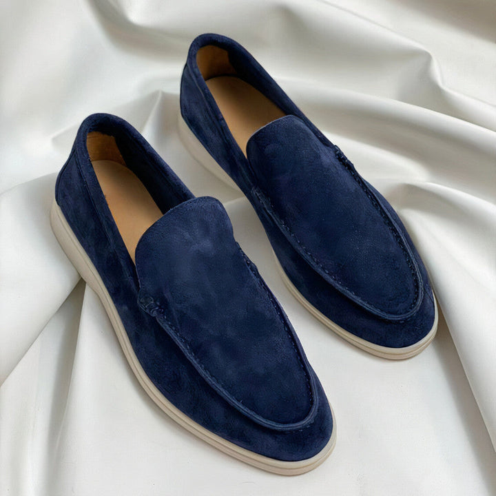 Loafers til mænd med flad sål og slip-on design