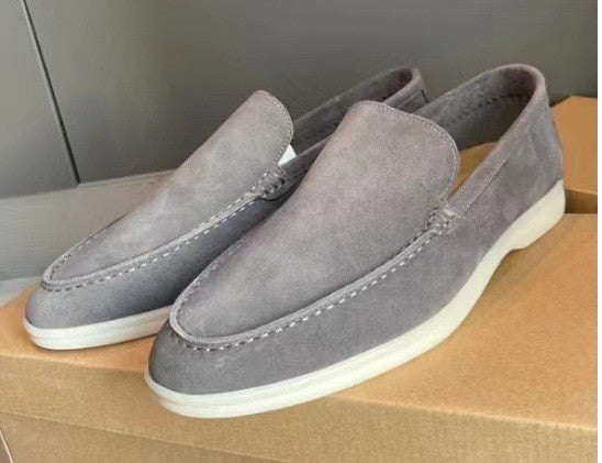Loafers til mænd med flad sål og slip-on design