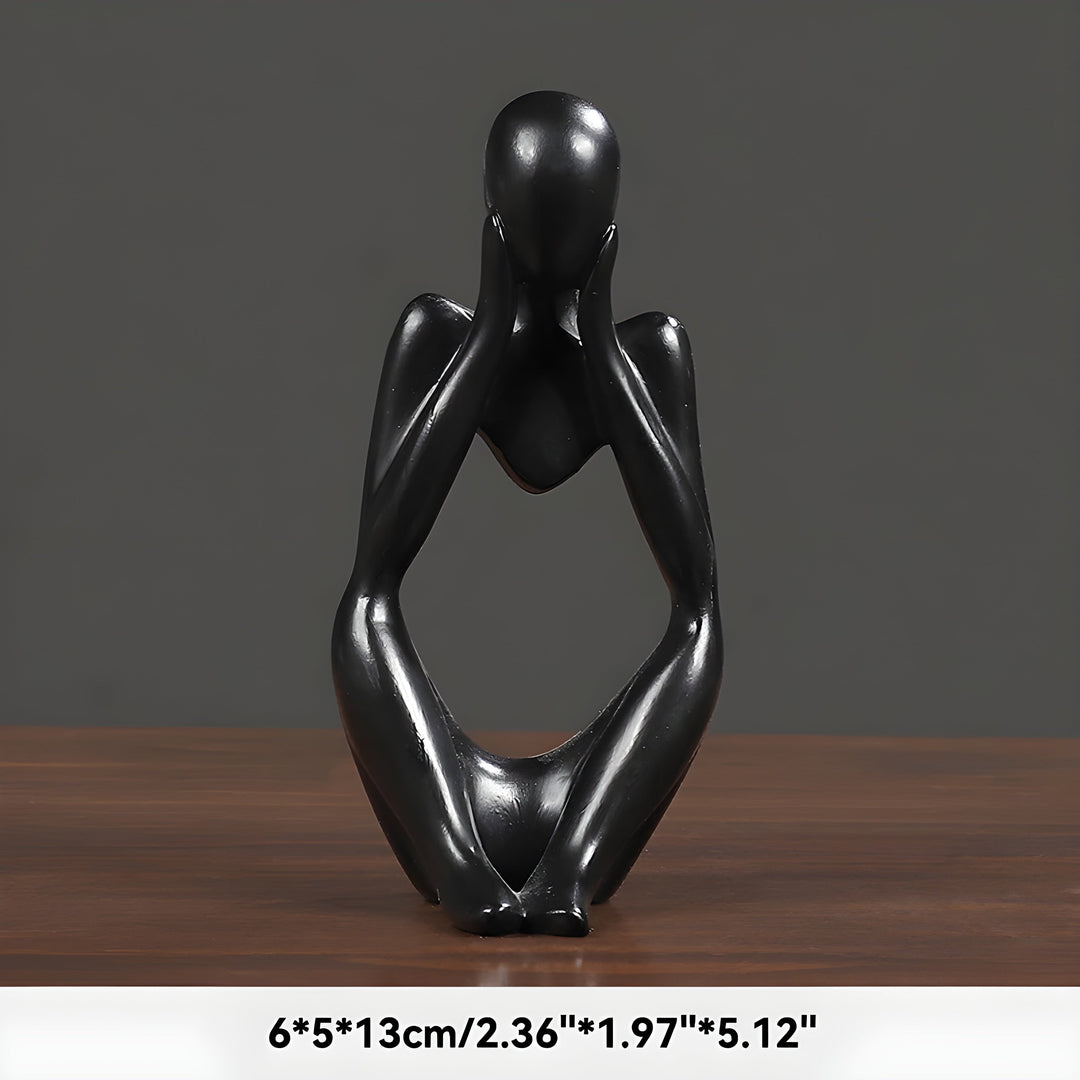 Sandfarvet Abstrakt Yoga Skulptur i Skandinavisk Design