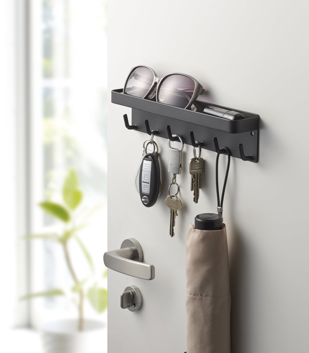 Magnetisk Nøgleholder i Stål med Krog og Hylde