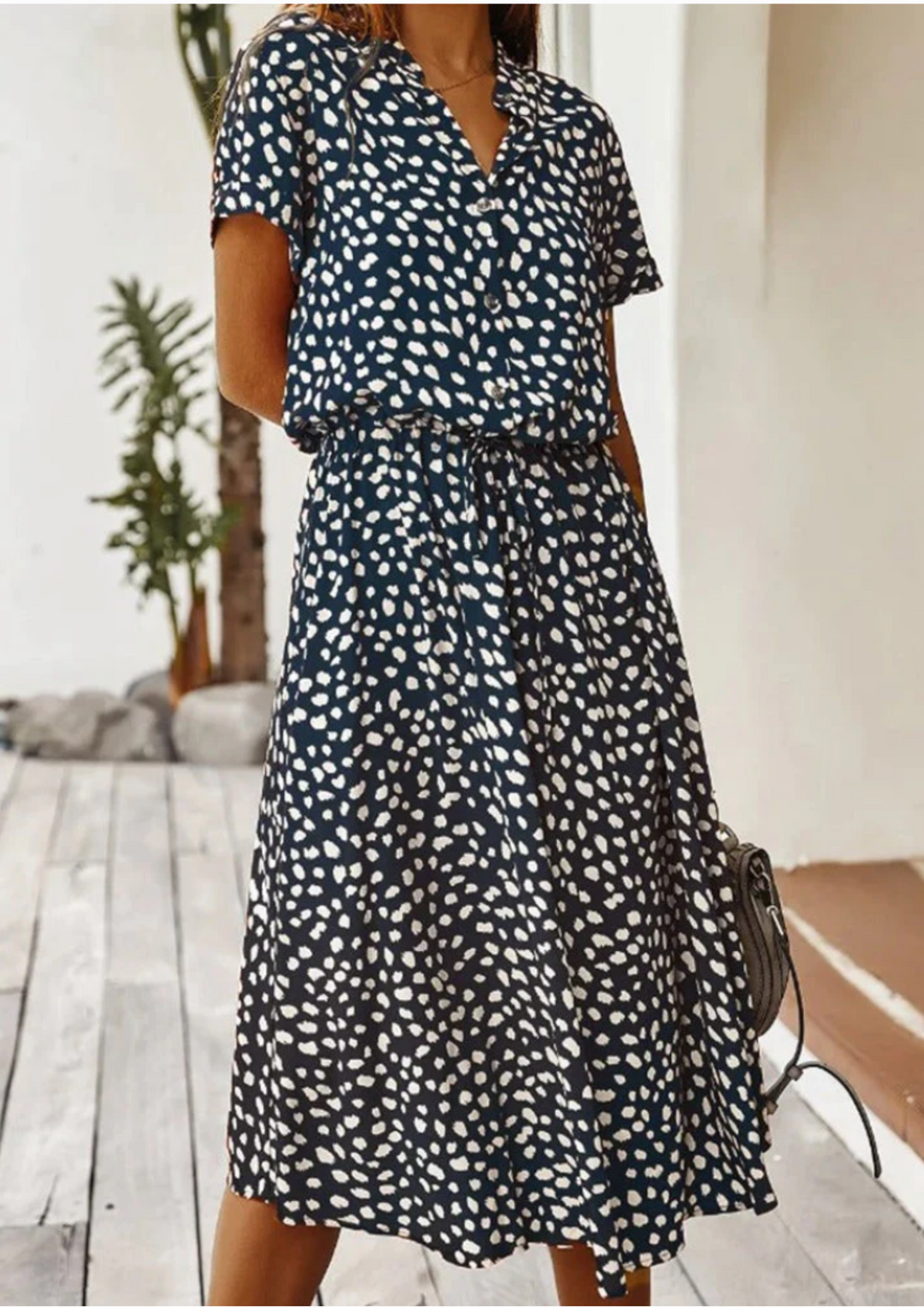 Sienna | Kvinders Prikket Print Knap-Ned Midi Kjole