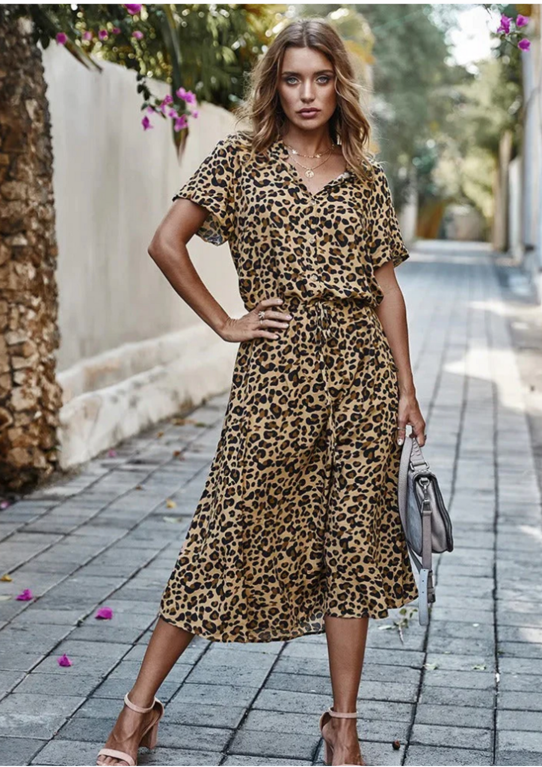 Sienna | Kvinders Prikket Print Knap-Ned Midi Kjole