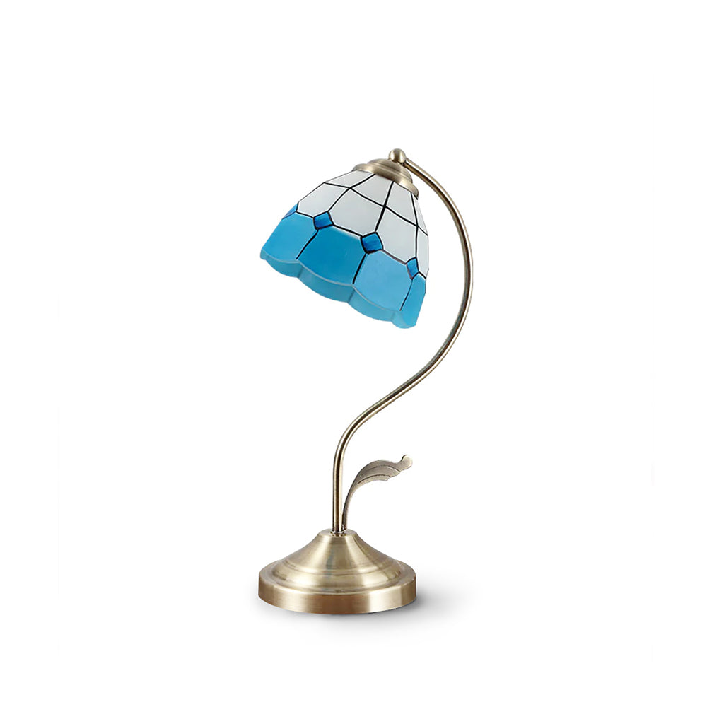 Elegant Blomster Bordlampe i Hvid og Blå med Guld Finish
