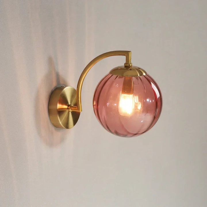 Farvet Glas LED Væglampe i Skandinavisk Design