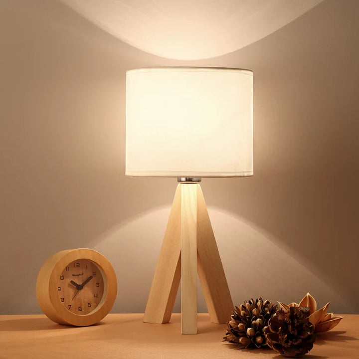 Moderne Træbordlampe med Blød Belysning