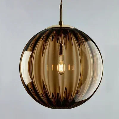 Elegant LED Pendellys i Metal og Glas