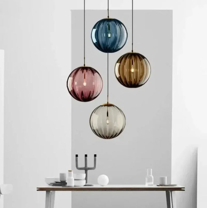 Moderne LED Pendel med Integreret Miljøvenlig Belysning