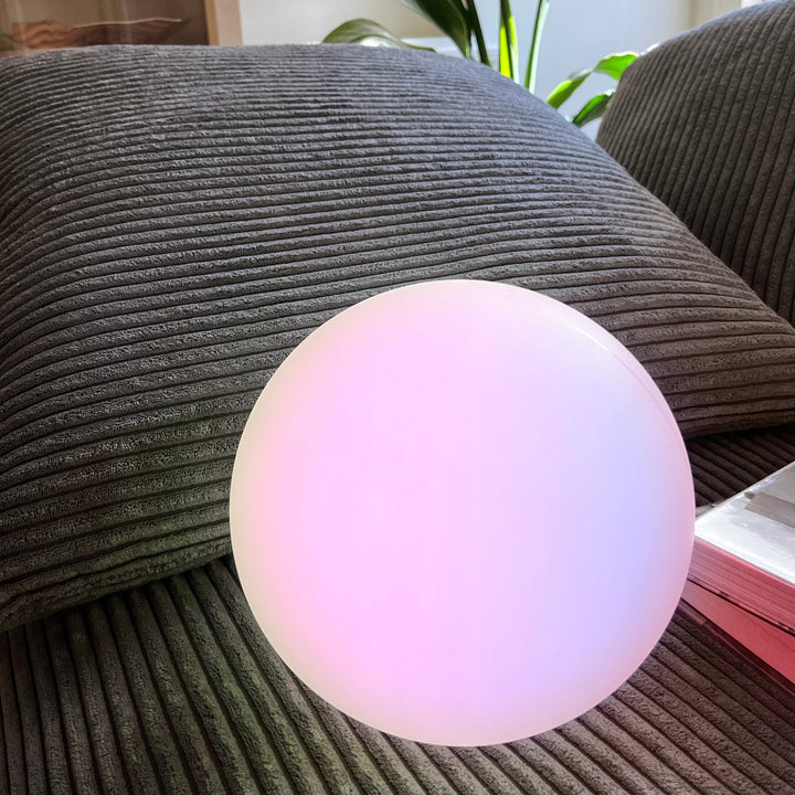 Trådløs LED Bordlampe med 16 Farver - Genopladelig og Vandtæt