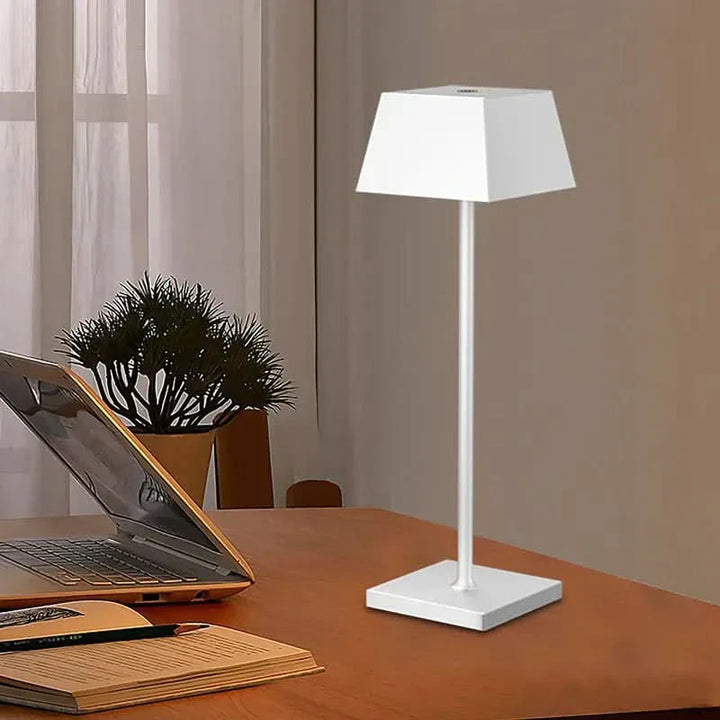 Genopladelig Touch Lampe med Justerbar Farvetemperatur