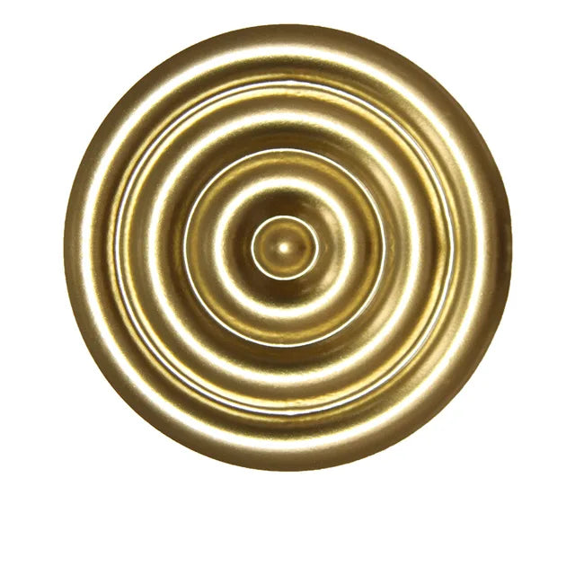 Rundt Metal Vægophæng i Guld med Nordisk Design