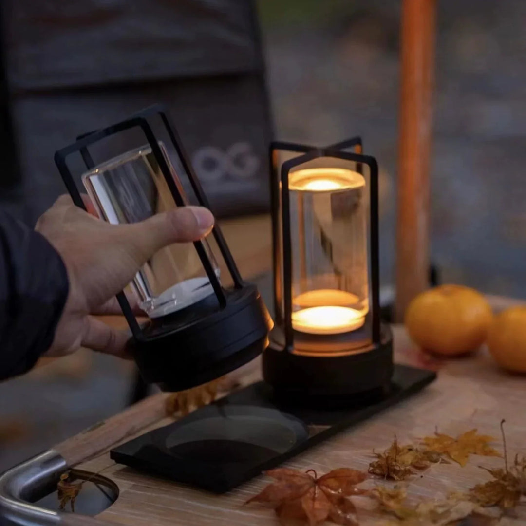 Genopladelig Trådløs LED Bordlampe med Moderne Design
