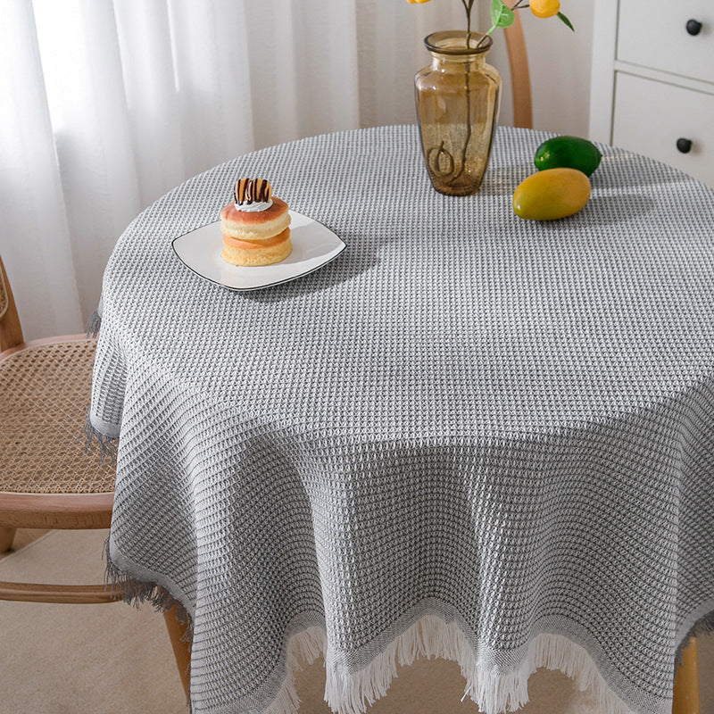 Elegant Strikket Lace Dugen i Blød Beige til Runde og Rektangulære Borde