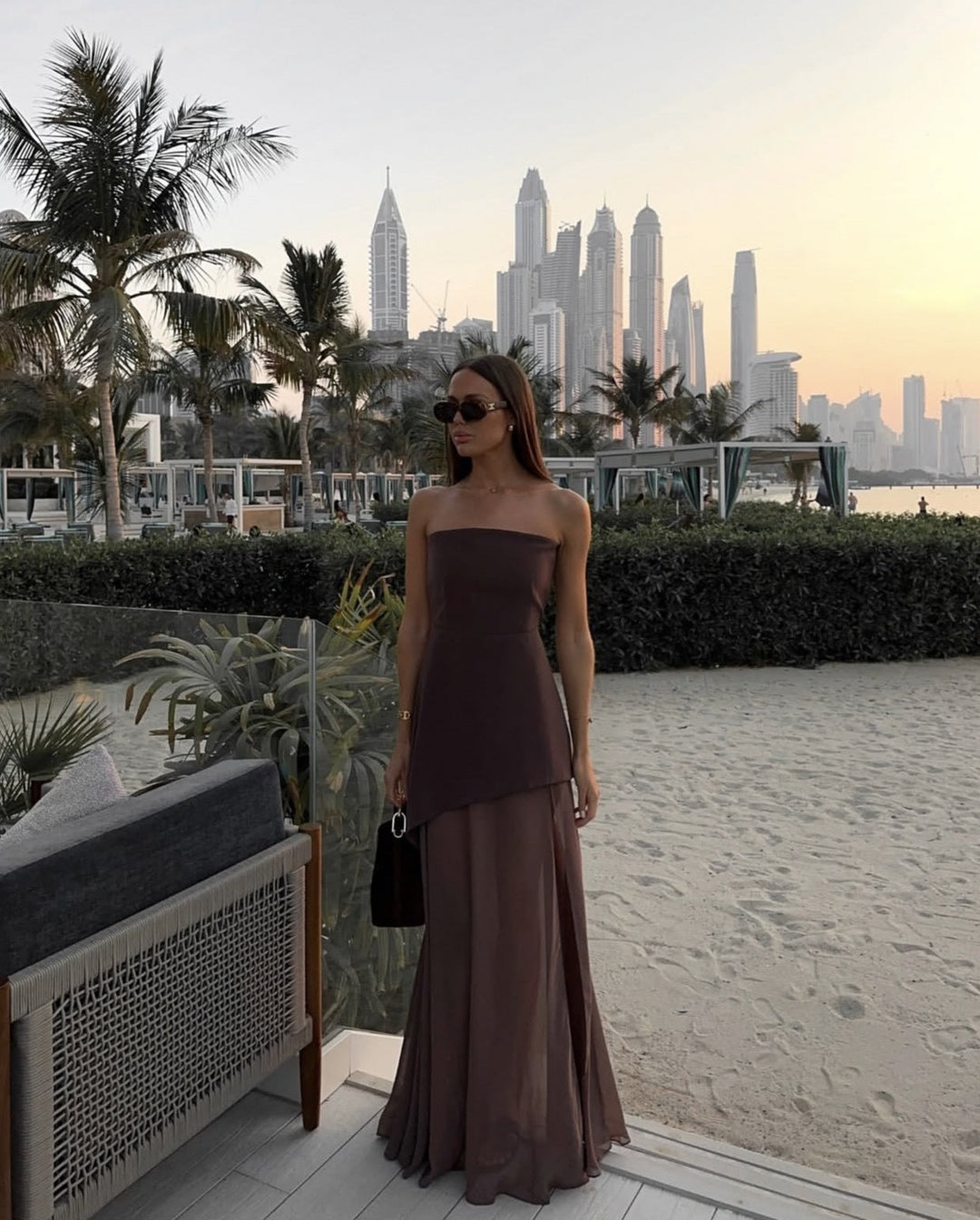 Stella | Kvinders Bryllupsgæst Strapless Asymmetrisk Maxi Kjole