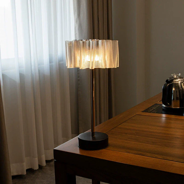 Genopladelig Plisseret Aluminium Bordlampe med Varm LED Belysning