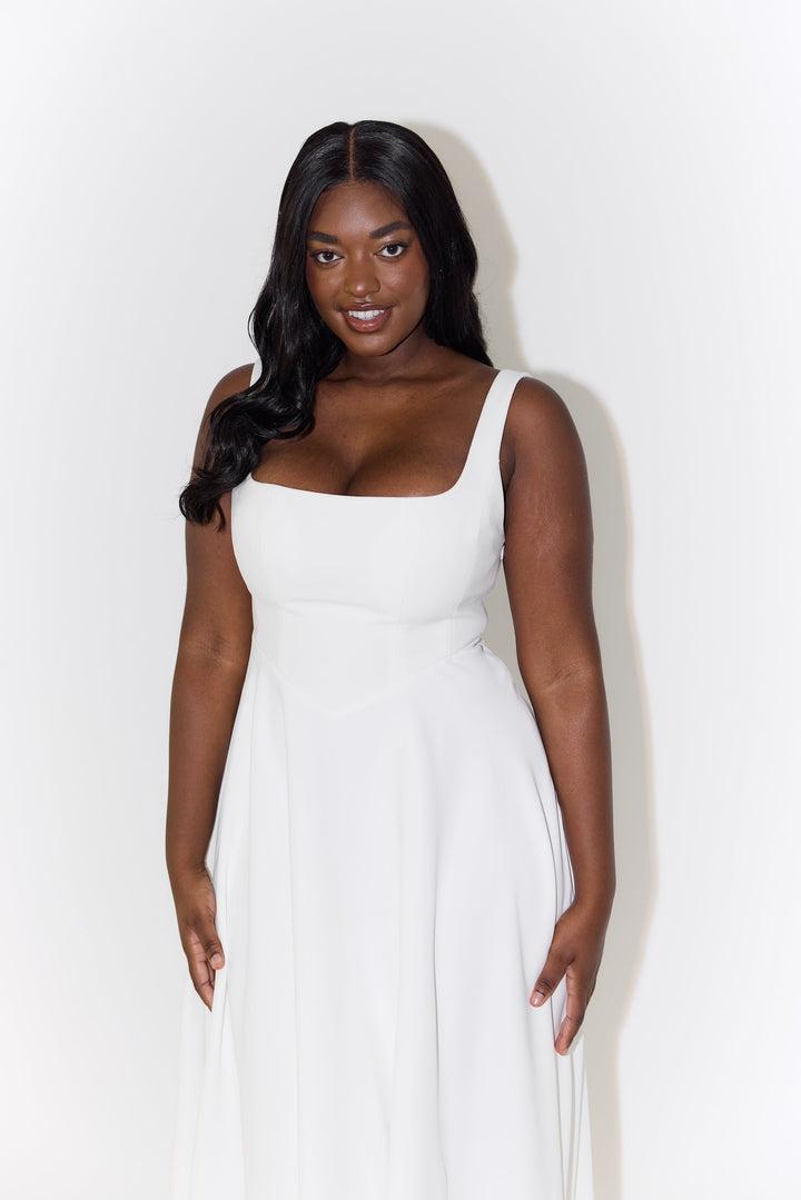 Angela™ | Tidløs Flowy Midi Kjole
