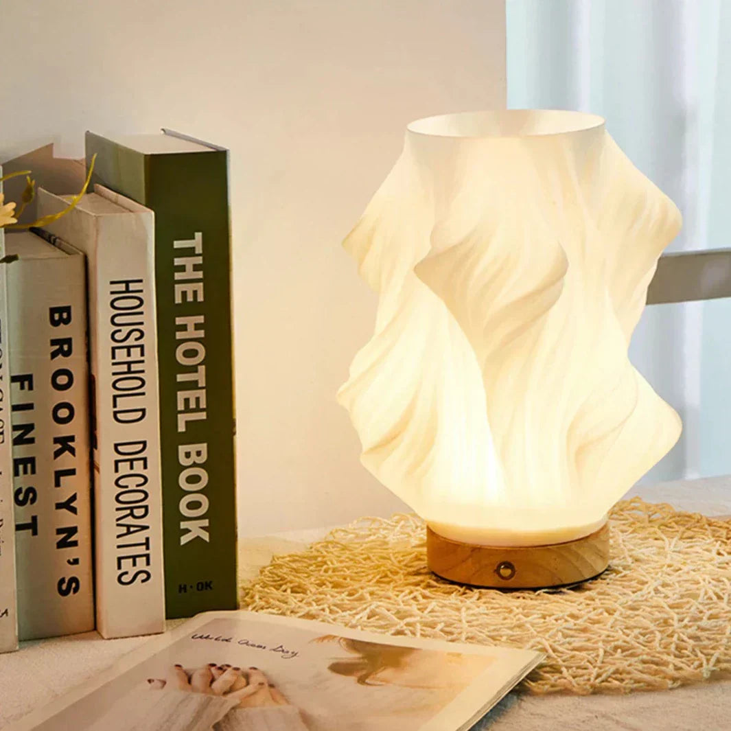 Moderne Swirl LED Bordlampe med Varm Hvid Belysning