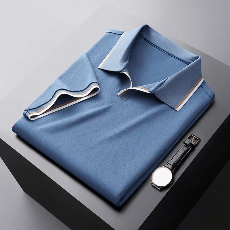 Poloshirt med kontrastkrave og stribedetaljer