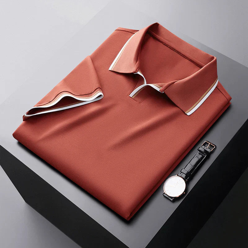 Poloshirt med kontrastkrave og stribedetaljer