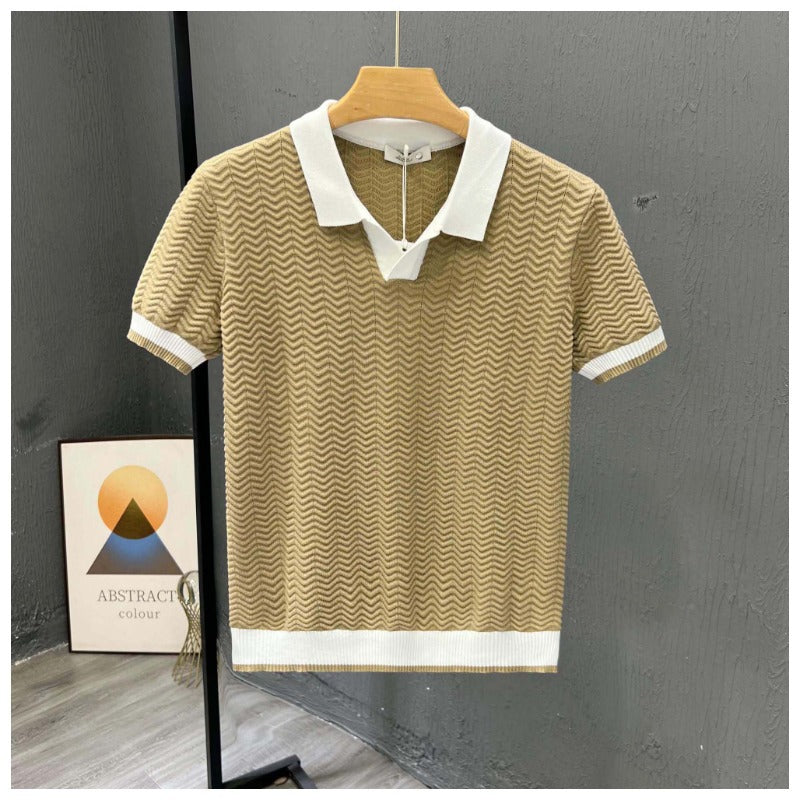 Strikket poloshirt med fiskebensmønster og kontrastkrave