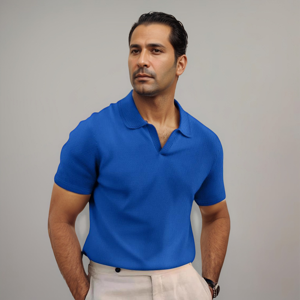 Poloshirt med struktureret overflade og åben krave