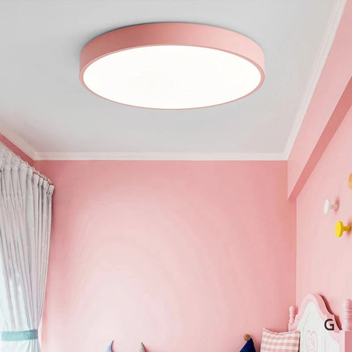Træ Rund Loftlampe med Peberkage-design