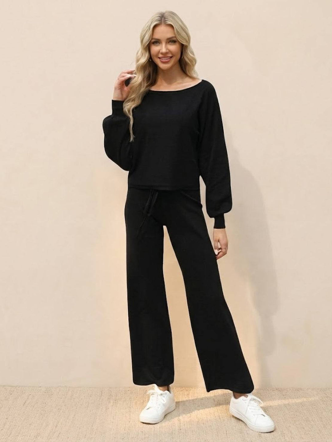 Hailey | Kvinders Cropped Sweatshirt og Bredbenede Bukser Lounge Sæt