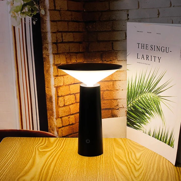 Touch Sensor Bordlampe i Elegant Minimalistisk Design