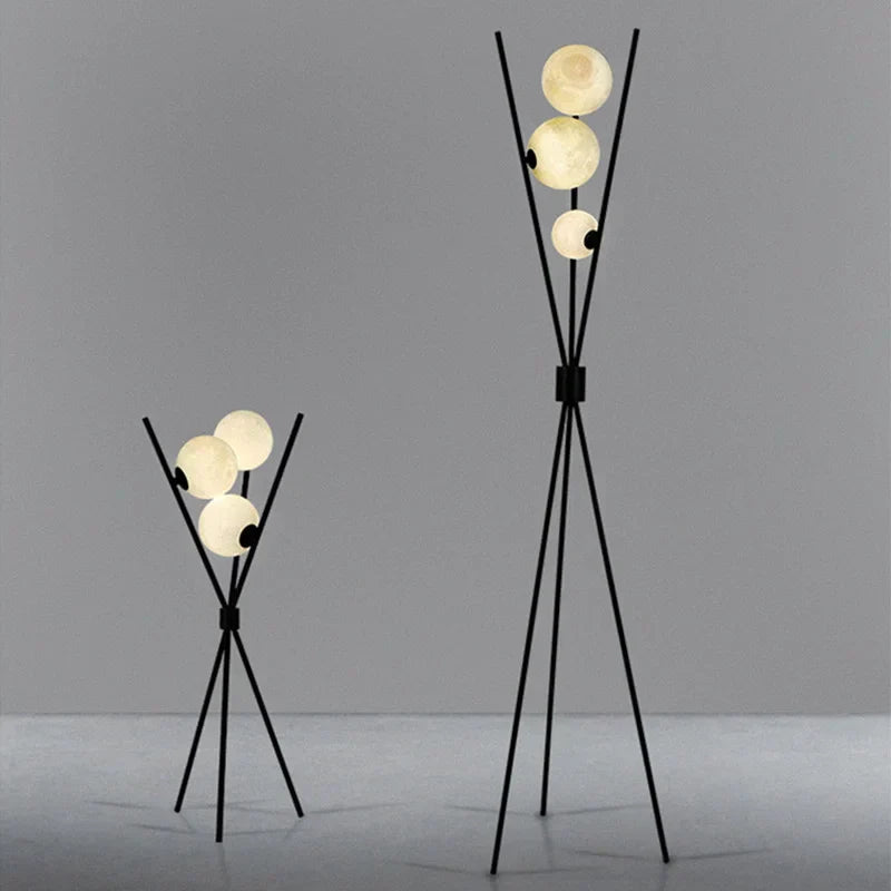 3D Måne Stående Lampe med Tripod og Varm LED Lys