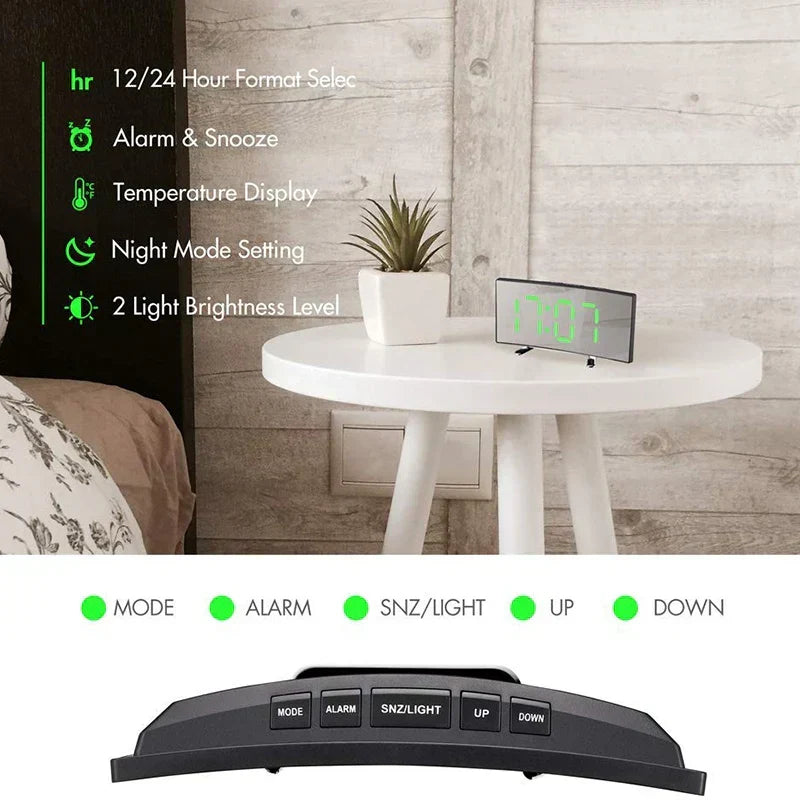 Buet LED Vækkeur med Snooze og Spejlfinish
