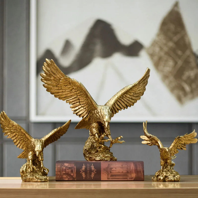 Gylden Harpiks Ørn Statue til Feng Shui Dekor