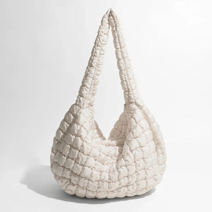 Rummelig X-Large Quilted Skuldertaske i Nylon